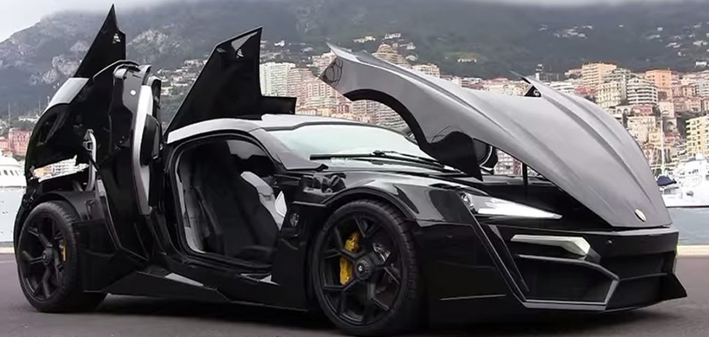 The Lykan HyperSport also has a 3.7-litre twin turbo engine and 740 bhp of torque; the top speed is 385 km/h and in 2.8 seconds it accelerates from 0 to a whopping 100 km/h!